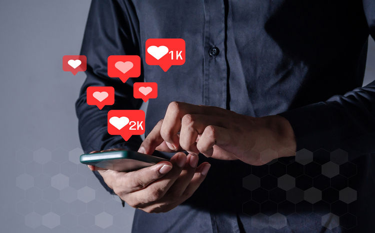 You won’t believe who created the first Private Instagram viewer site